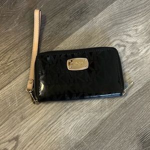 Micheal kors wallet